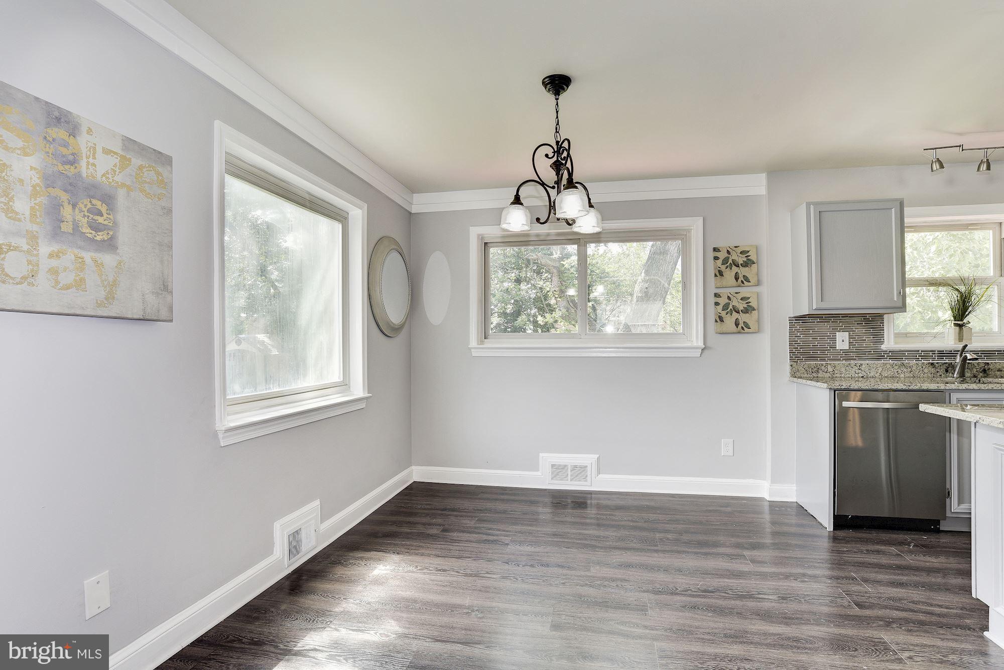 7052 Highland Street Springfield, VA 22150 - Photo 8 of 29 Interior (General)