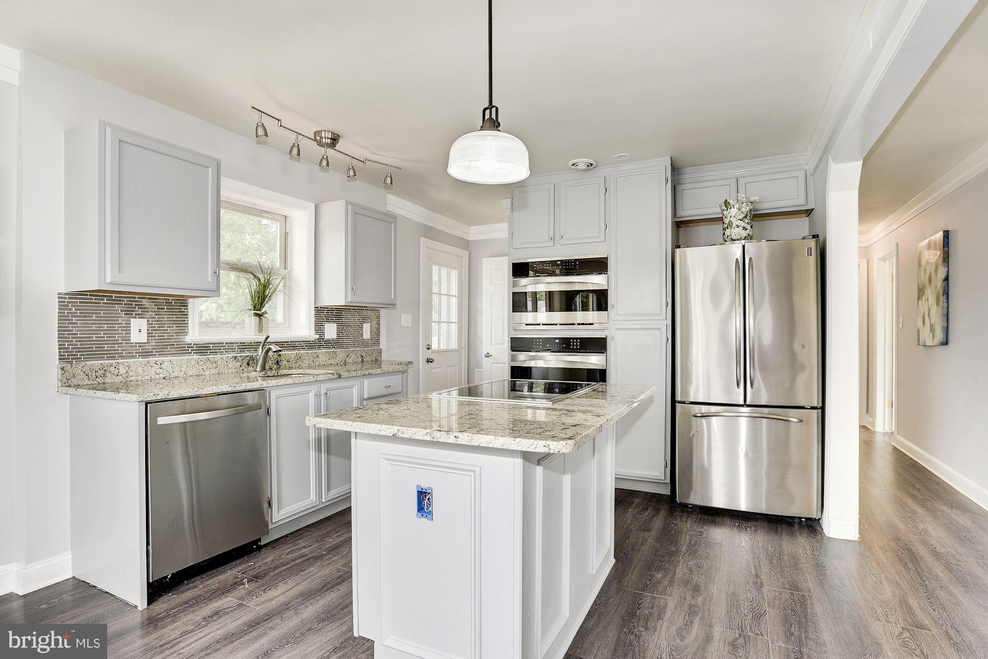 7052 Highland Street Springfield, VA 22150 - Photo 10 of 29 Interior (General)