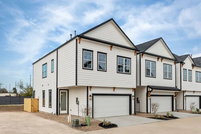 $354,900 | 5923 Wheatley Street, Houston, TX 77091