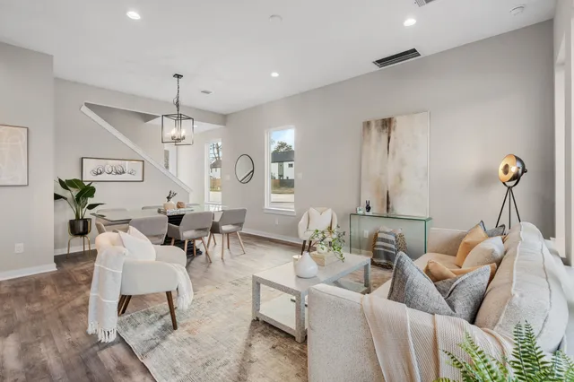 $354,900 | 5923 Wheatley Street, Houston, TX 77091