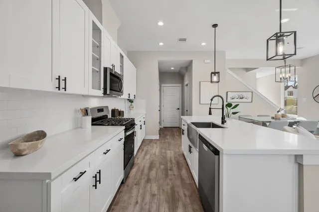 $354,900 | 5923 Wheatley Street, Houston, TX 77091