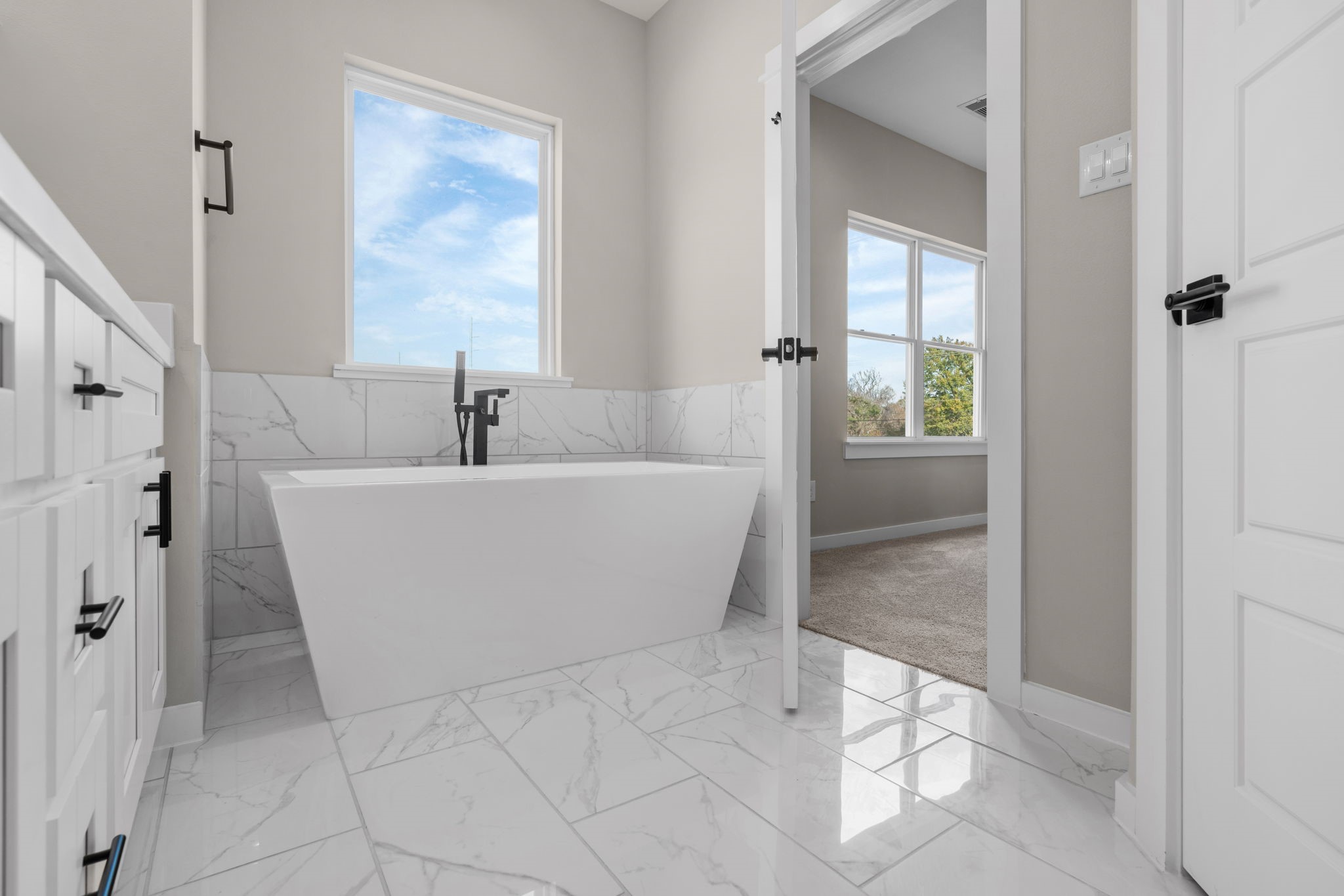 5923 Wheatley Street Houston, TX 77091 - Photo 22 of 44 Photos are of a different unit.