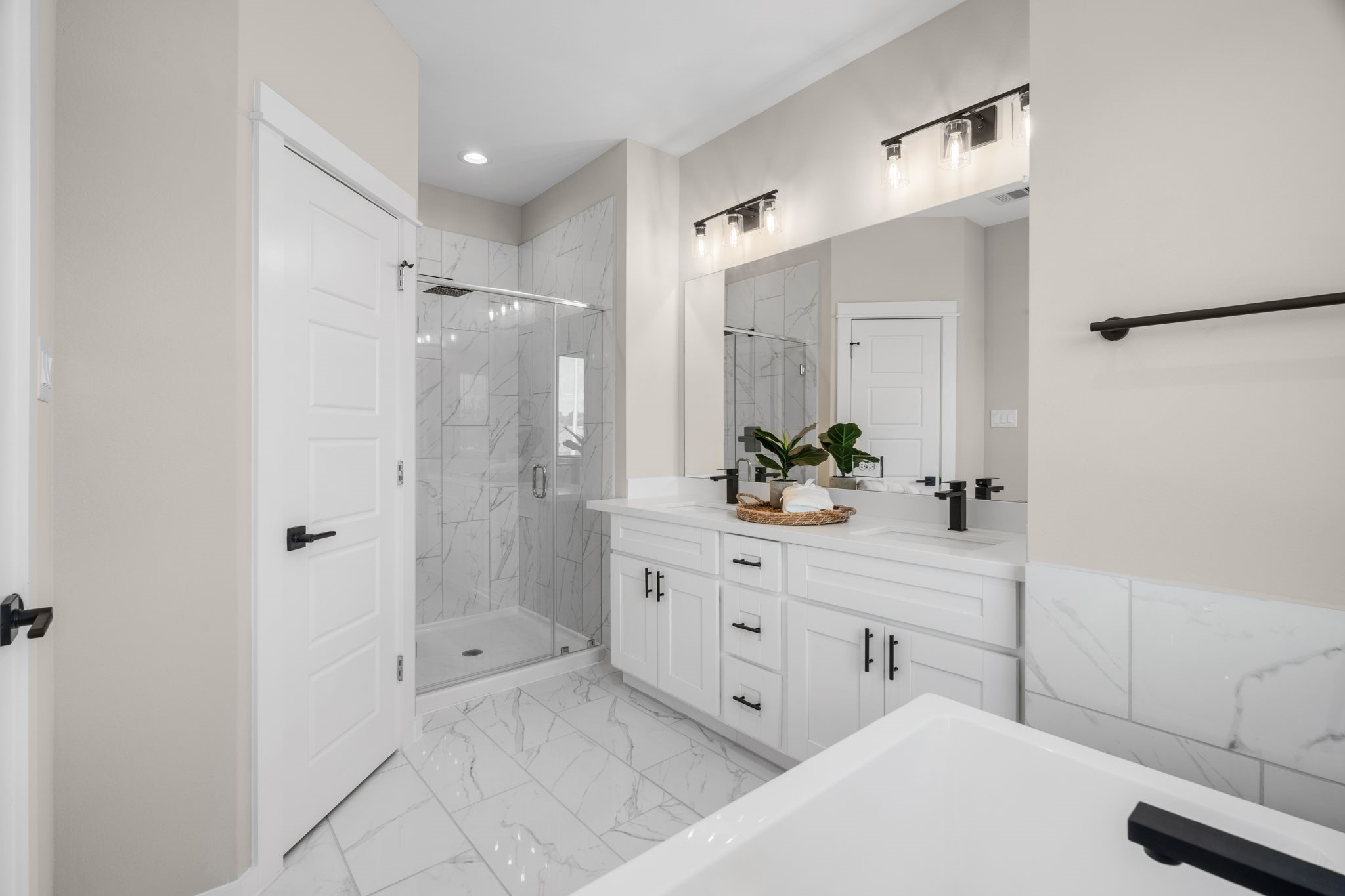 5923 Wheatley Street Houston, TX 77091 - Photo 25 of 44 Photos are of a different unit.