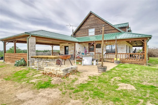 $1,175,000 | 4404 County Road 151, Centerville, TX 75833