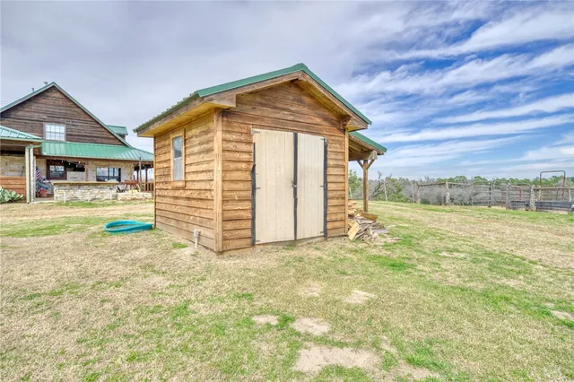 $1,175,000 | 4404 County Road 151, Centerville, TX 75833