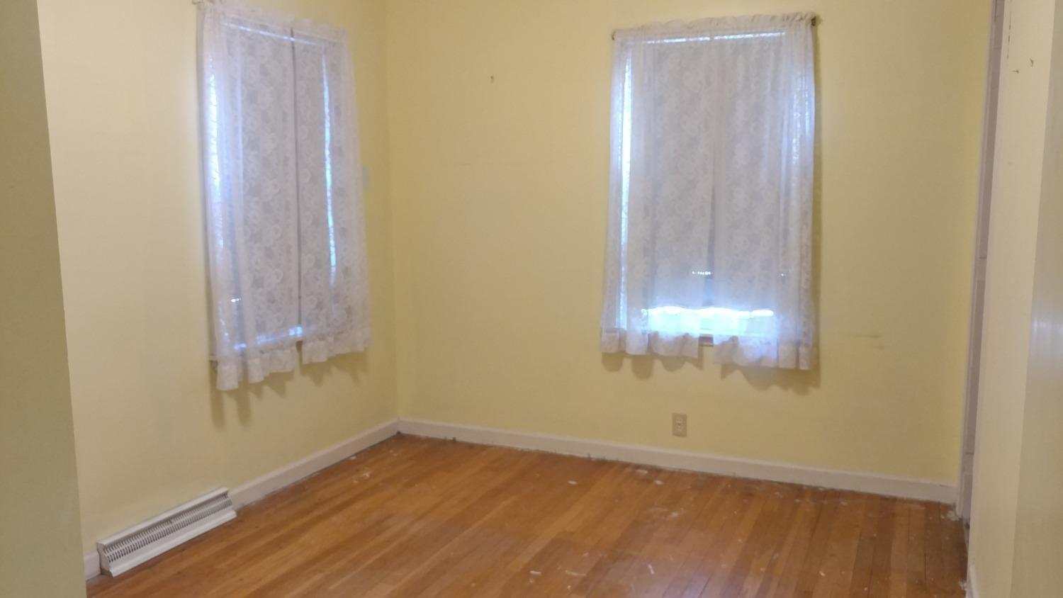 527 Ridgewood Avenue Hamilton, OH 45013 - Photo 9 of 14 Gallery Image 9