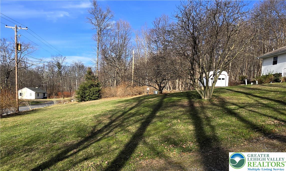 169 Dale Road Barto, PA 19504 - Photo 3 of 33 Gallery Image 3