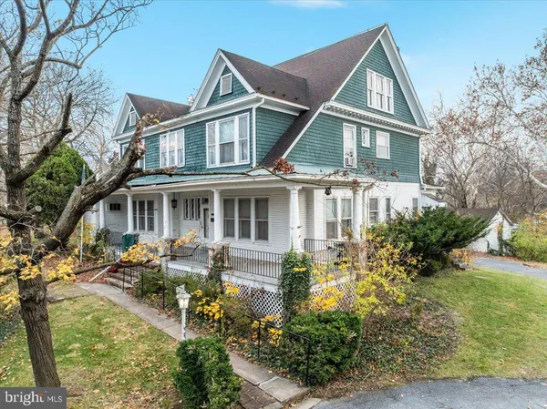 $599,000 | 1017 Winchester Avenue, Martinsburg, WV 25401