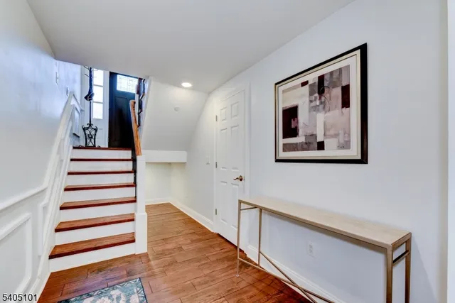 $774,999 | 6 Elm Avenue, Warren, NJ 07059