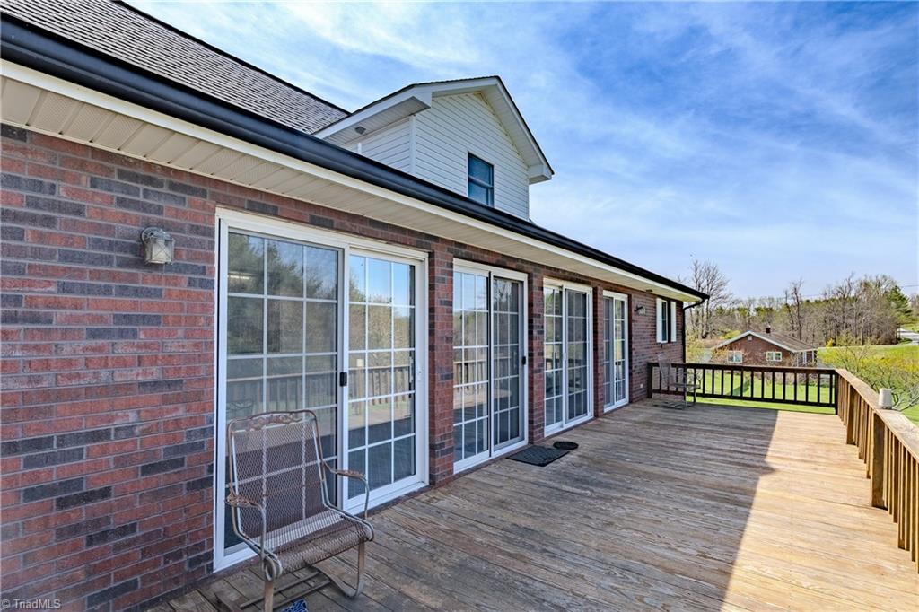 11325 Glade Valley Road Ennice, NC 28623 - Photo 13 of 43