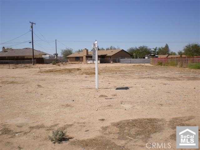 0 Navajo Road Apple Valley, CA 92308 - Photo 5 of 5 a view of a lake
