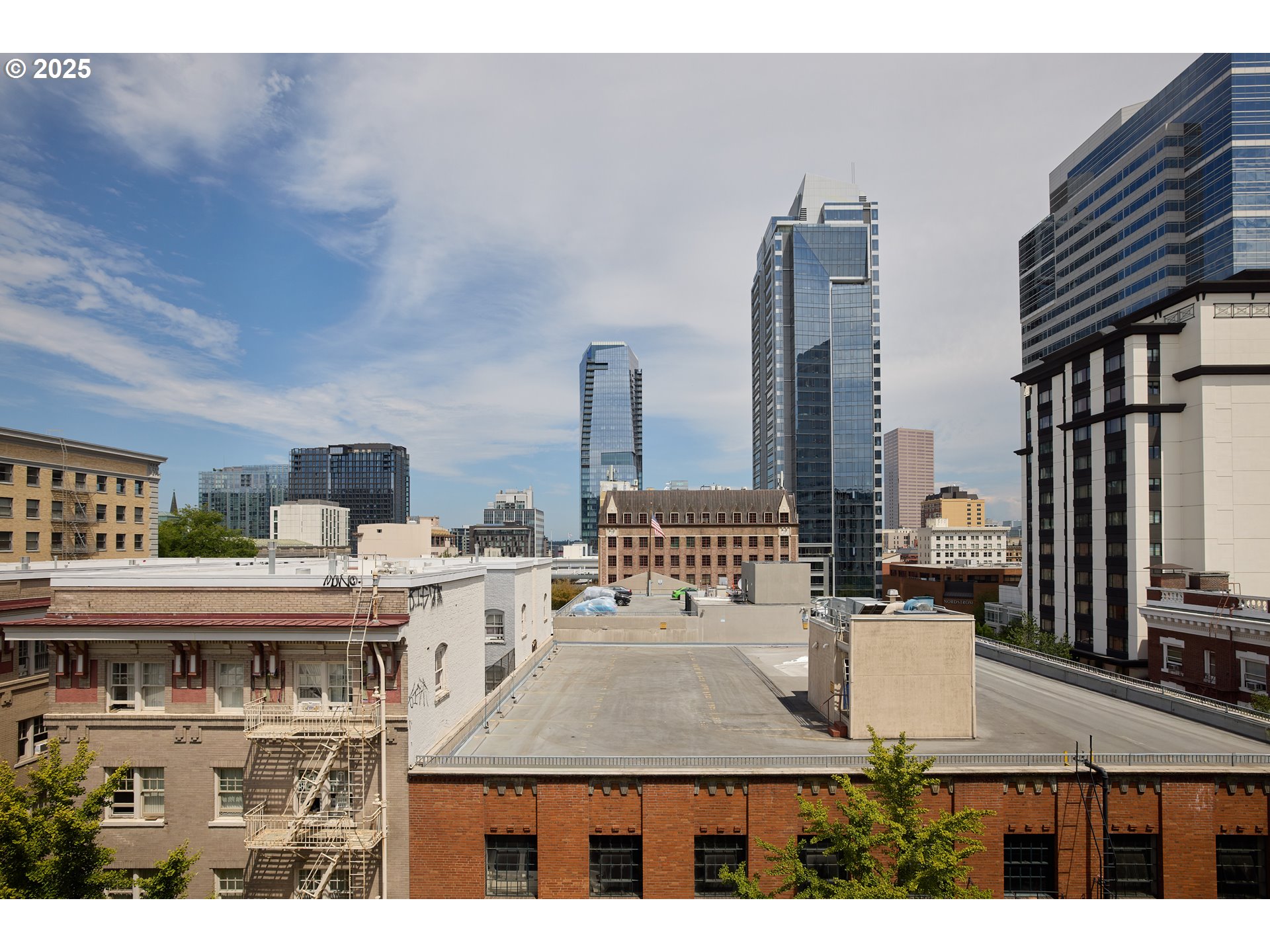 1005 Southwest Park Avenue, Unit 703 Portland, OR 97205 - Photo 16 of 35