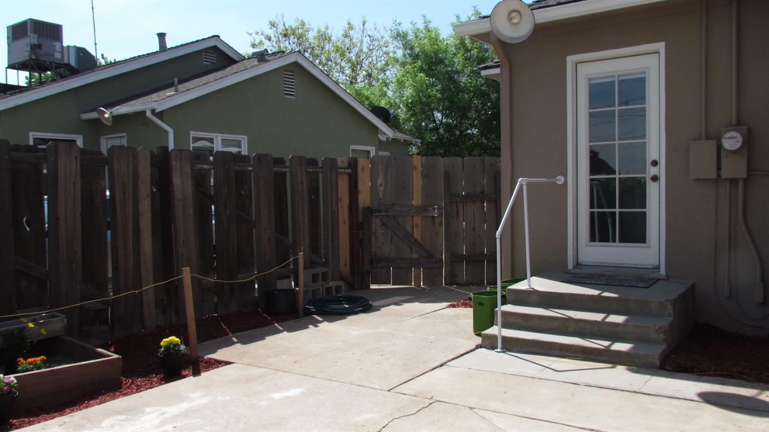 188 West Myrtle Avenue Reedley, CA 93654 - Photo 23 of 30 Gallery Image 23
