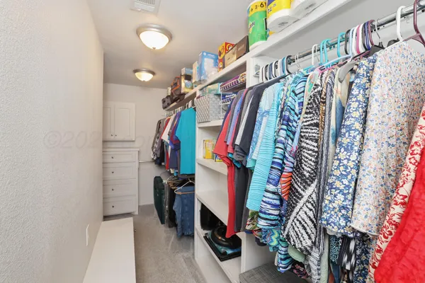 $314,500 | 43 Fannin Drive, Tulia, TX 79088