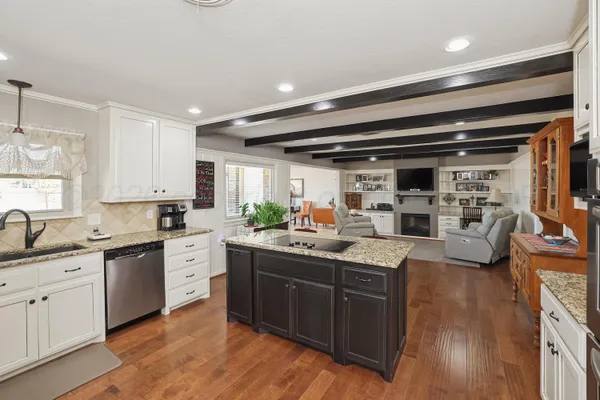 $314,500 | 43 Fannin Drive, Tulia, TX 79088