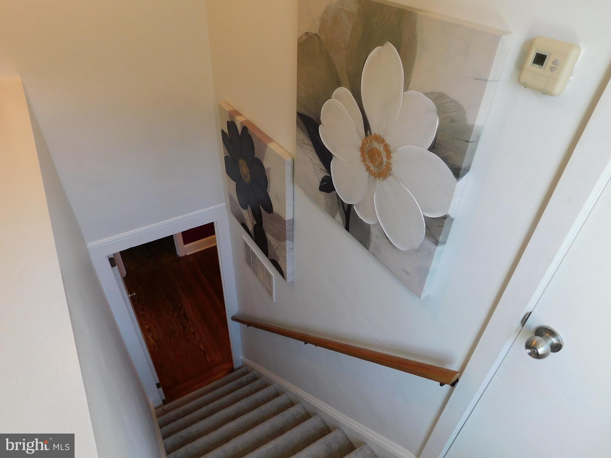 403 Lampeter Road Lancaster, PA 17602 - Photo 19 of 33 Stairway