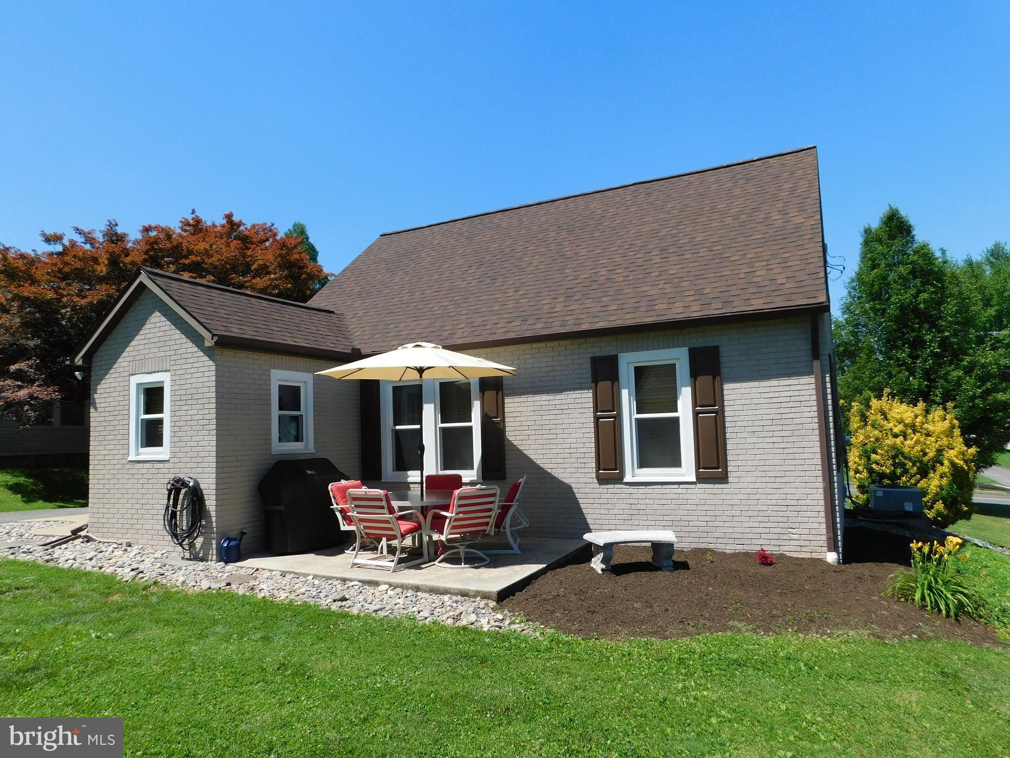 403 Lampeter Road Lancaster, PA 17602 - Photo 26 of 33 Patio