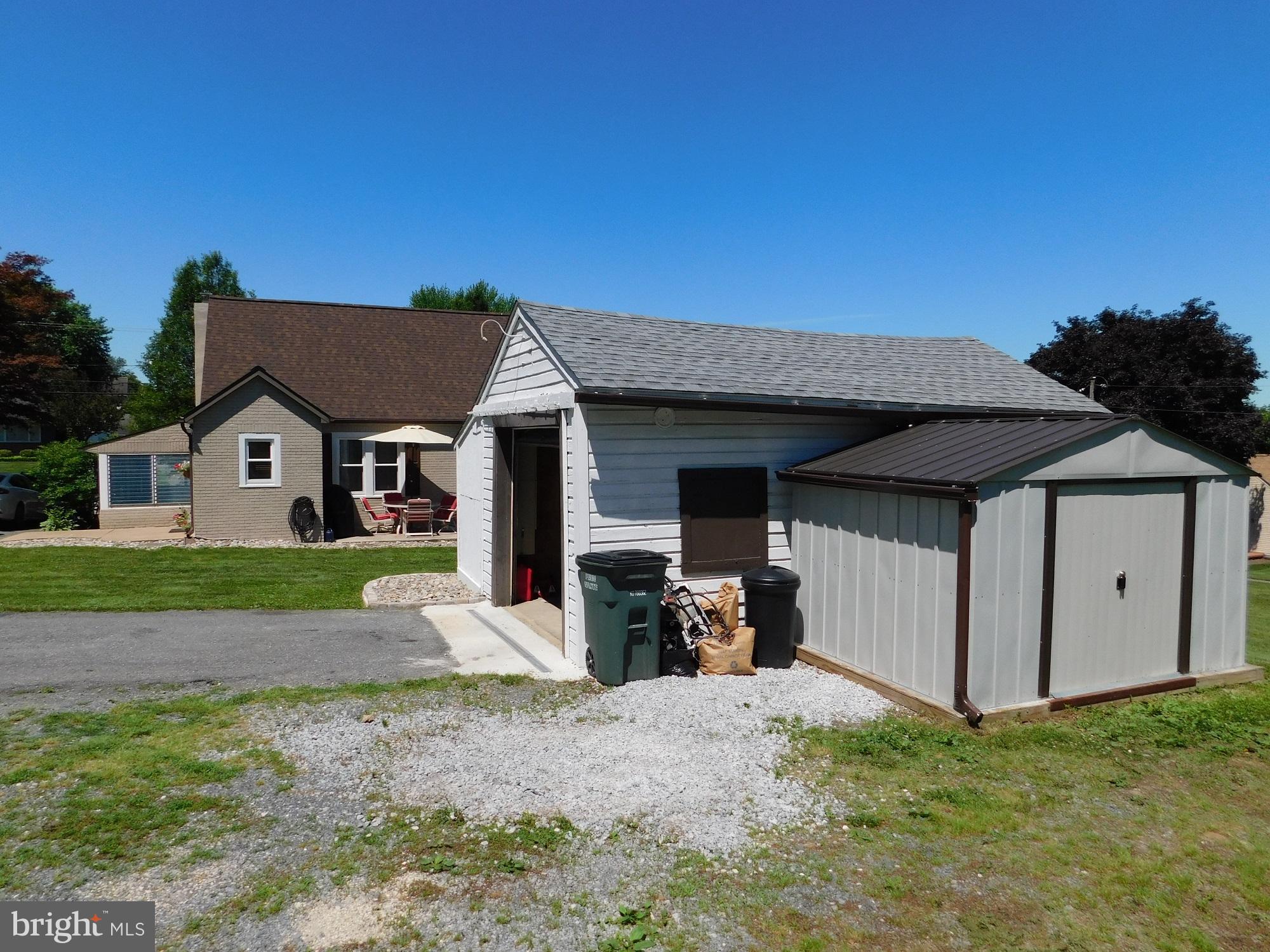 403 Lampeter Road Lancaster, PA 17602 - Photo 30 of 33 Garage Shop