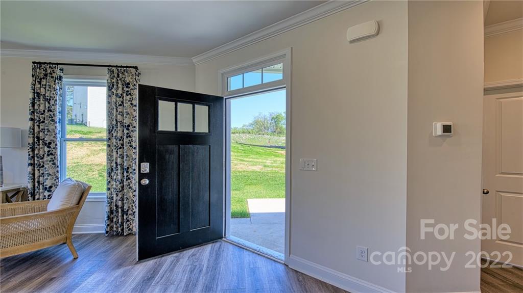 86 Creekview Road Hendersonville, NC 28792 - Photo 4 of 39