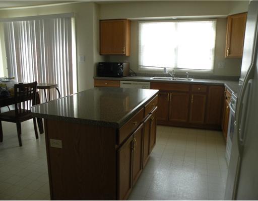 210 Rock Run Road Canonsburg, PA 15317 - Photo 8 of 18 Kitchen.