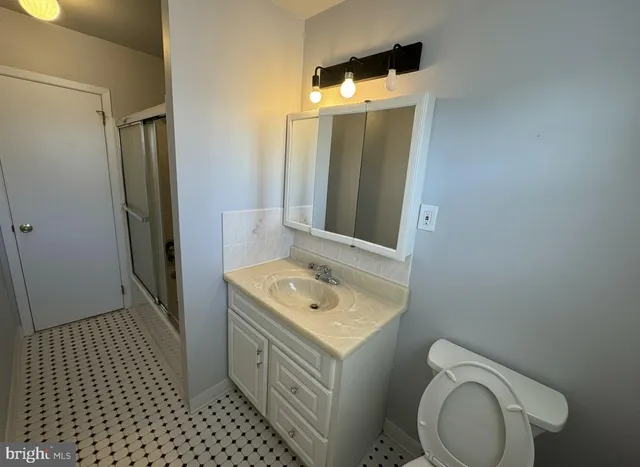 $2,500 | 2937 Jenny Place, Philadelphia, PA 19136