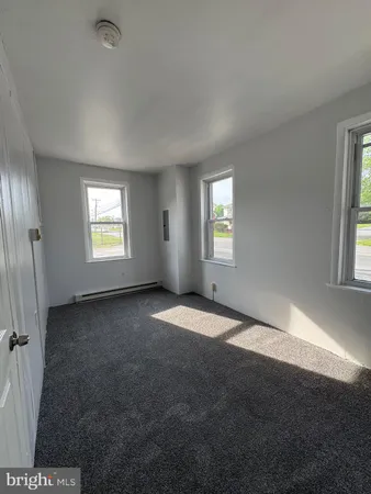 $1,700 | 3446 Lincoln Highway East, Unit 1, Paradise, PA 17562