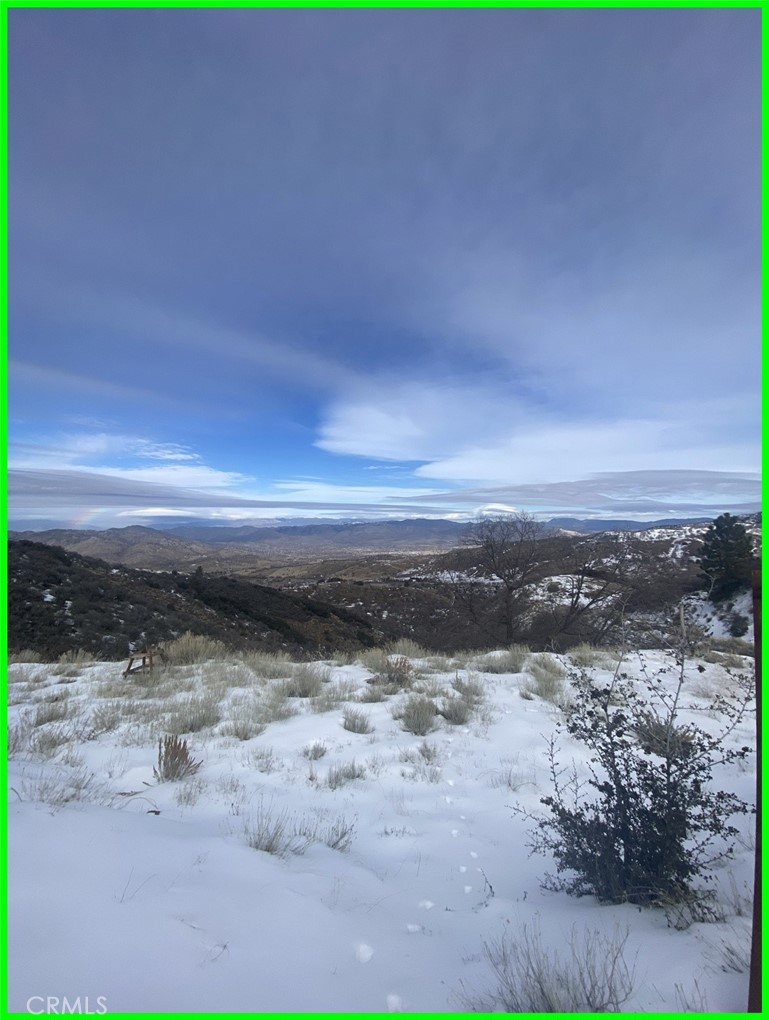 23601 Gotthard Place Tehachapi, CA 93561 - Photo 4 of 17 a view of outside area