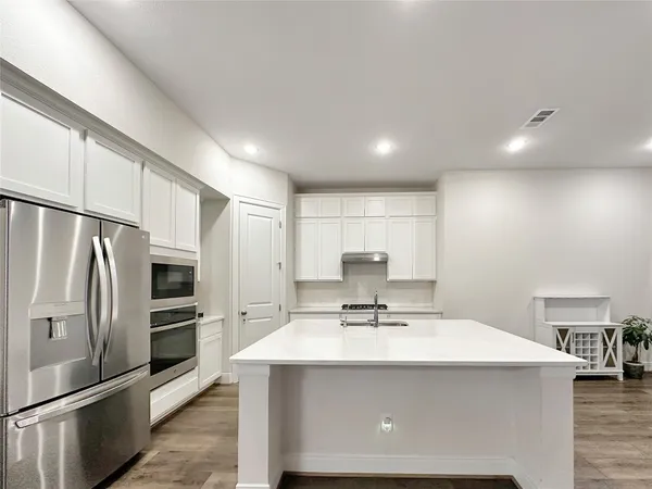 $3,295 | 4379 Mayfield Ranch Boulevard, Round Rock, TX 78681