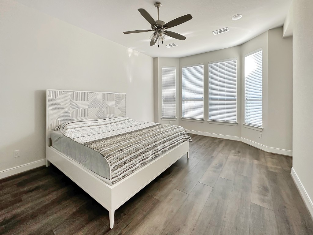 4379 Mayfield Ranch Boulevard Round Rock, TX 78681 - Photo 10 of 22