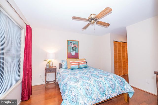 $380,000 | 20331 Gentle Way, Montgomery Village, MD 20886