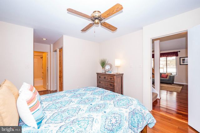 $380,000 | 20331 Gentle Way, Montgomery Village, MD 20886