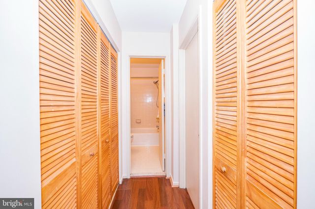 $380,000 | 20331 Gentle Way, Montgomery Village, MD 20886