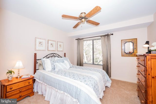 $380,000 | 20331 Gentle Way, Montgomery Village, MD 20886