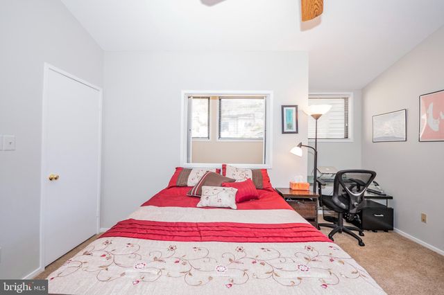 $380,000 | 20331 Gentle Way, Montgomery Village, MD 20886