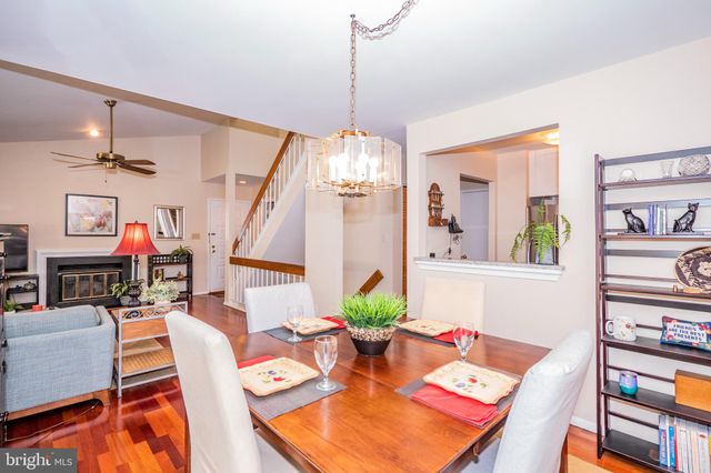 $380,000 | 20331 Gentle Way, Montgomery Village, MD 20886