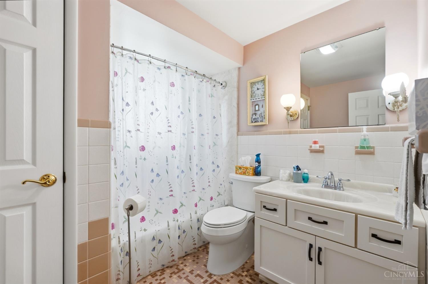 3470 Mt Carmel Road Cincinnati, OH 45244 - Photo 24 of 49