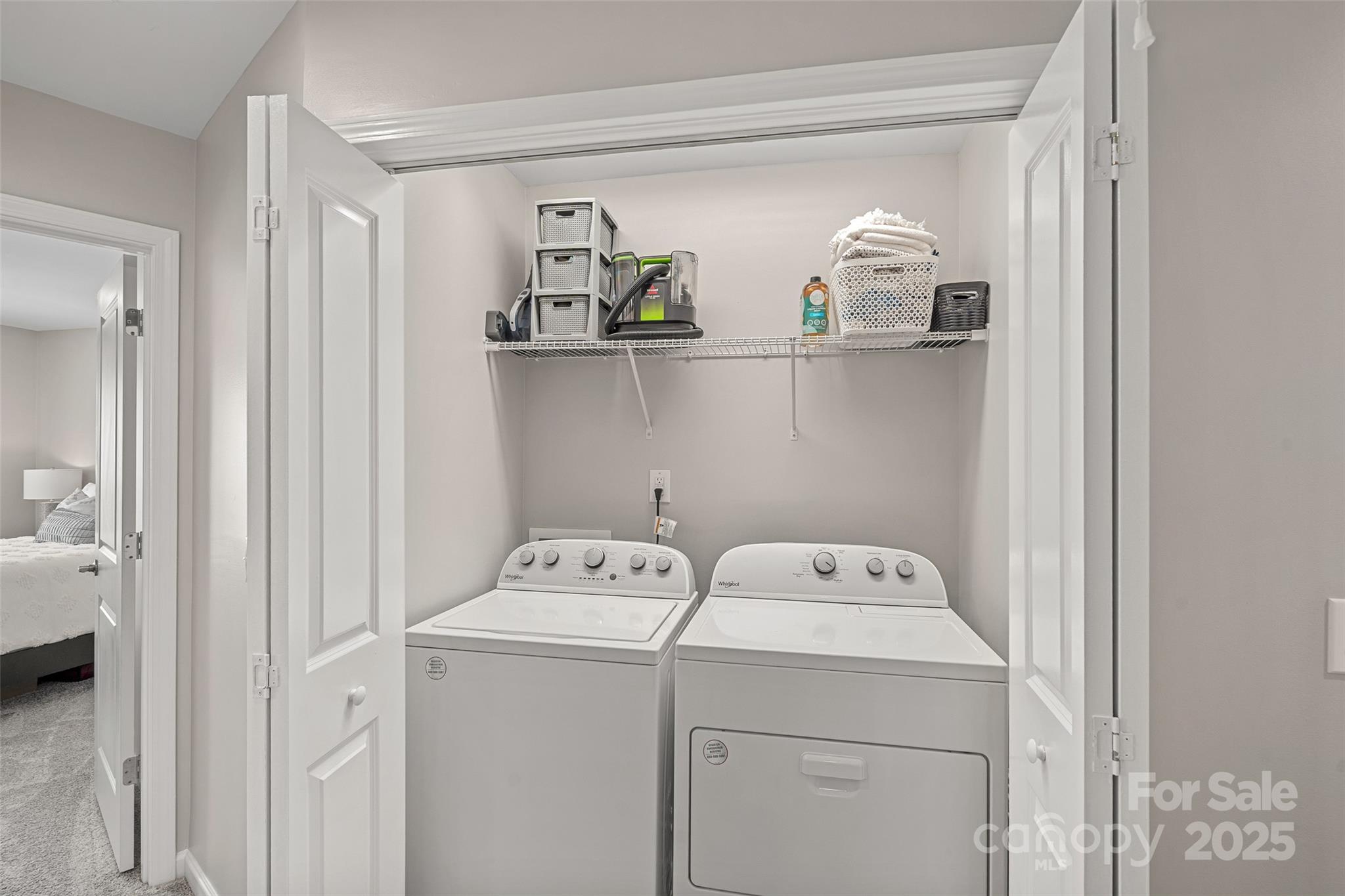 816 Canoe Song Road Fort Mill, SC 29708 - Photo 19 of 26 a utility room with dryer and washer