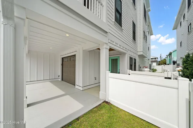 $1,085,000 | 1706 Bonito Lane, Unit A, Carolina Beach, NC 28428