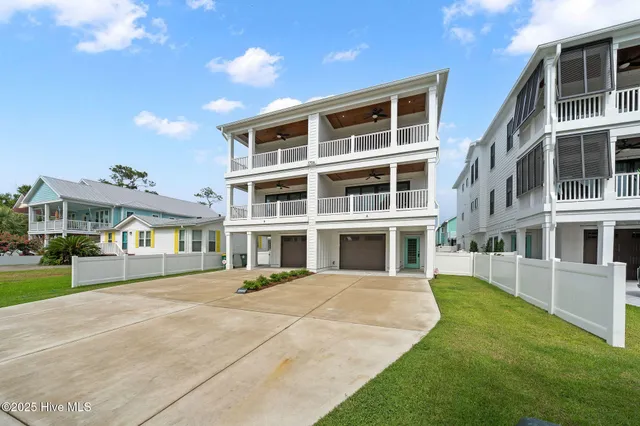 $1,085,000 | 1706 Bonito Lane, Unit A, Carolina Beach, NC 28428