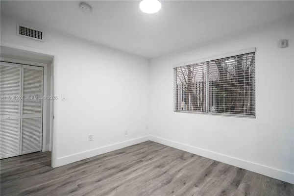 $1,600 | 1950 Northwest 2nd Court, Unit 2, Miami, FL 33136