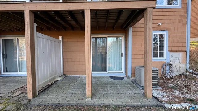 $245,000 | 26 Julia Court, Unit 26, East Windsor, CT 06016