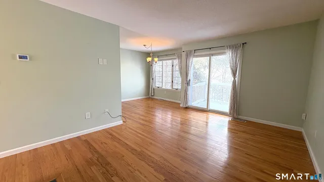 $245,000 | 26 Julia Court, Unit 26, East Windsor, CT 06016