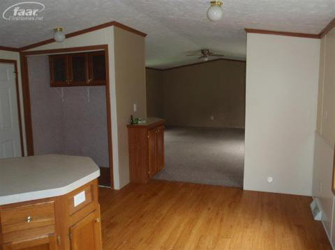 5600 Chambers Road Mayville, MI 48744 - Photo 7 of 15 20125239-6.JPG