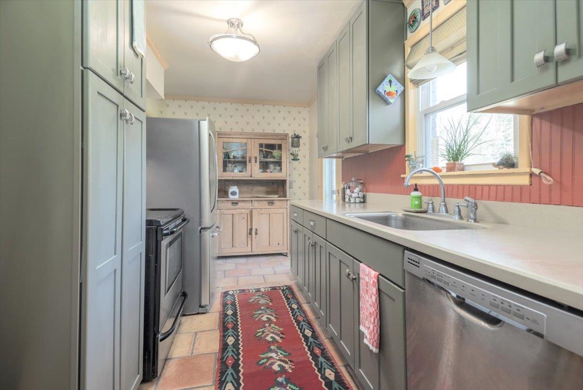 4910 Cole Road Memphis, TN 38117 - Photo 7 of 34