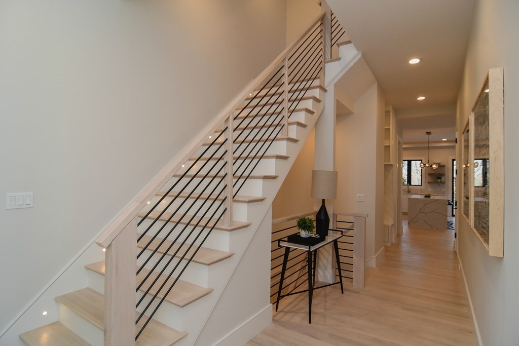 18 Cragmore Road, Unit 1 Newton, MA 02464 - Photo 14 of 31