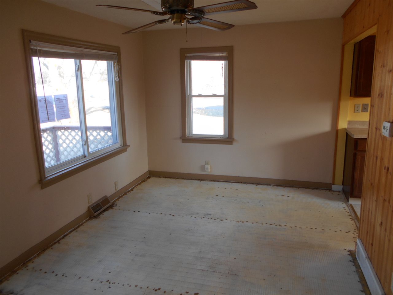 313 Huron Road Machesney Park, IL 61115 - Photo 4 of 7 Gallery Image 4