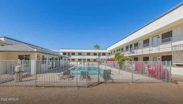 $1,000 | 18202 North Cave Creek Road, Unit 117, Phoenix, AZ 85032