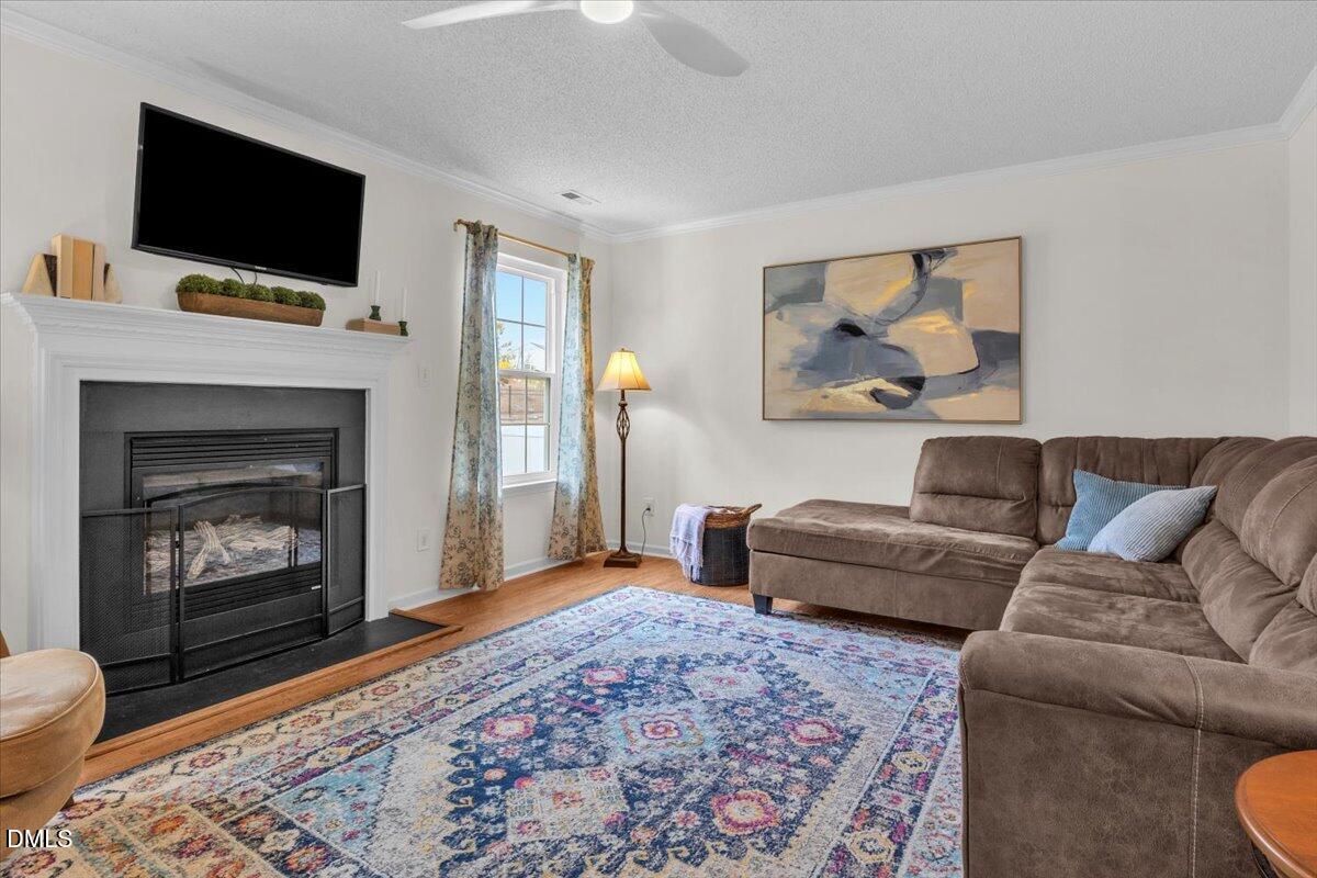 5009 Marathon Lane Raleigh, NC 27616 - Photo 16 of 76 Family room