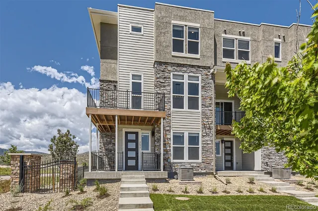 $634,900 | 15527 West Washburn Avenue, Lakewood, CO 80228