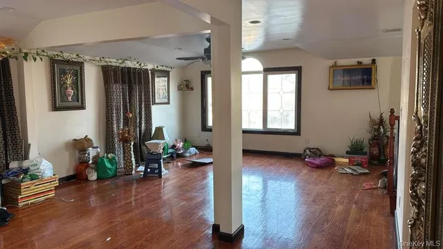 $3,300 | 85-18 241st Street, Unit 2 | Bellerose